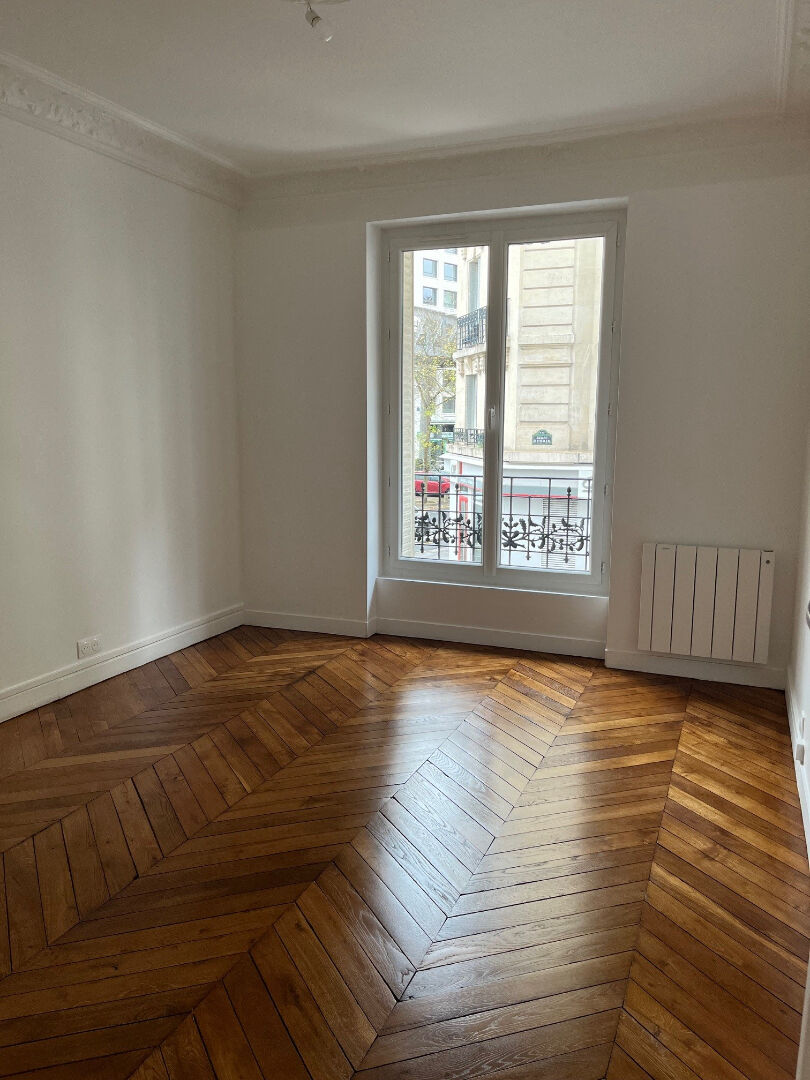 Paris Appartement&nbsp;1 370&nbsp;&euro;