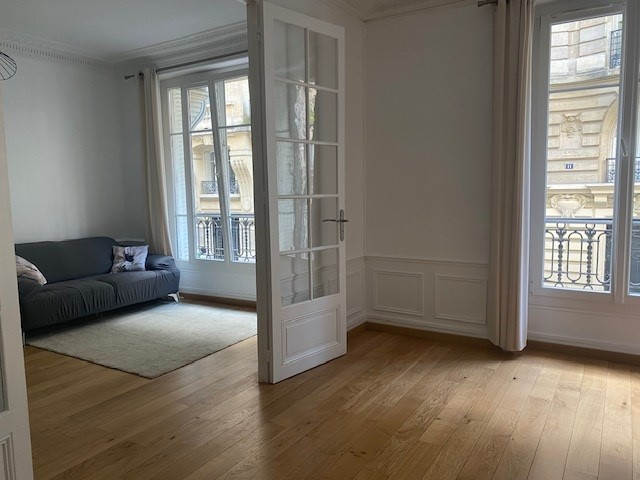 Paris Appartement&nbsp;1 870&nbsp;&euro;