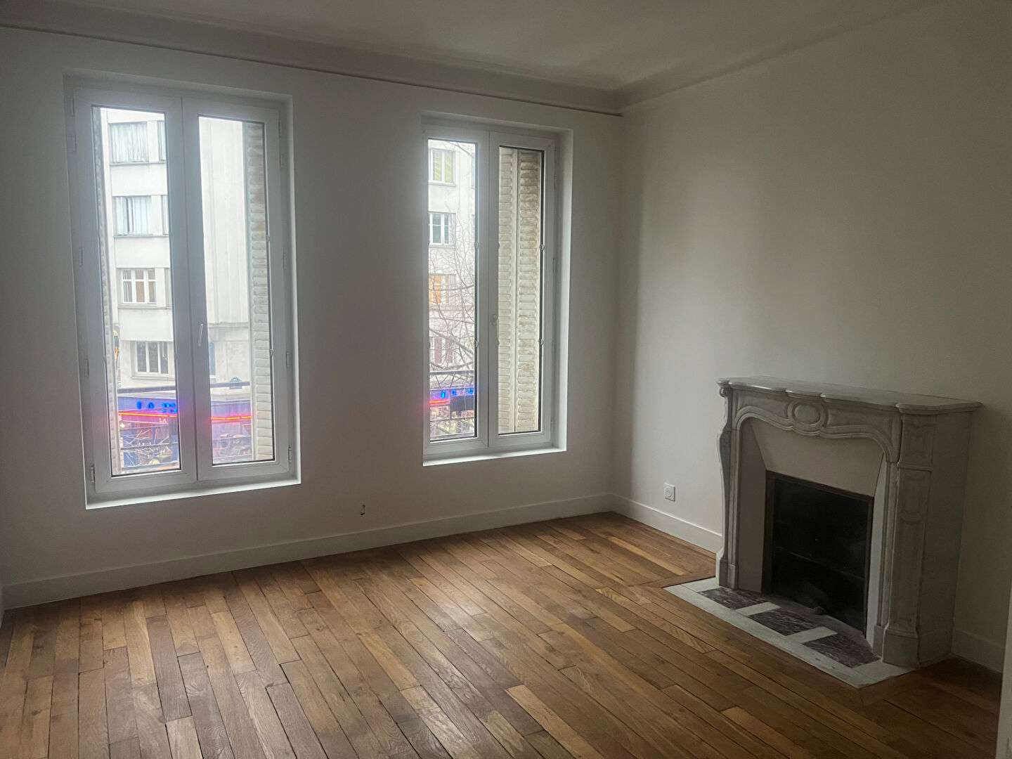 Paris Appartement&nbsp;310 000&nbsp;&euro;