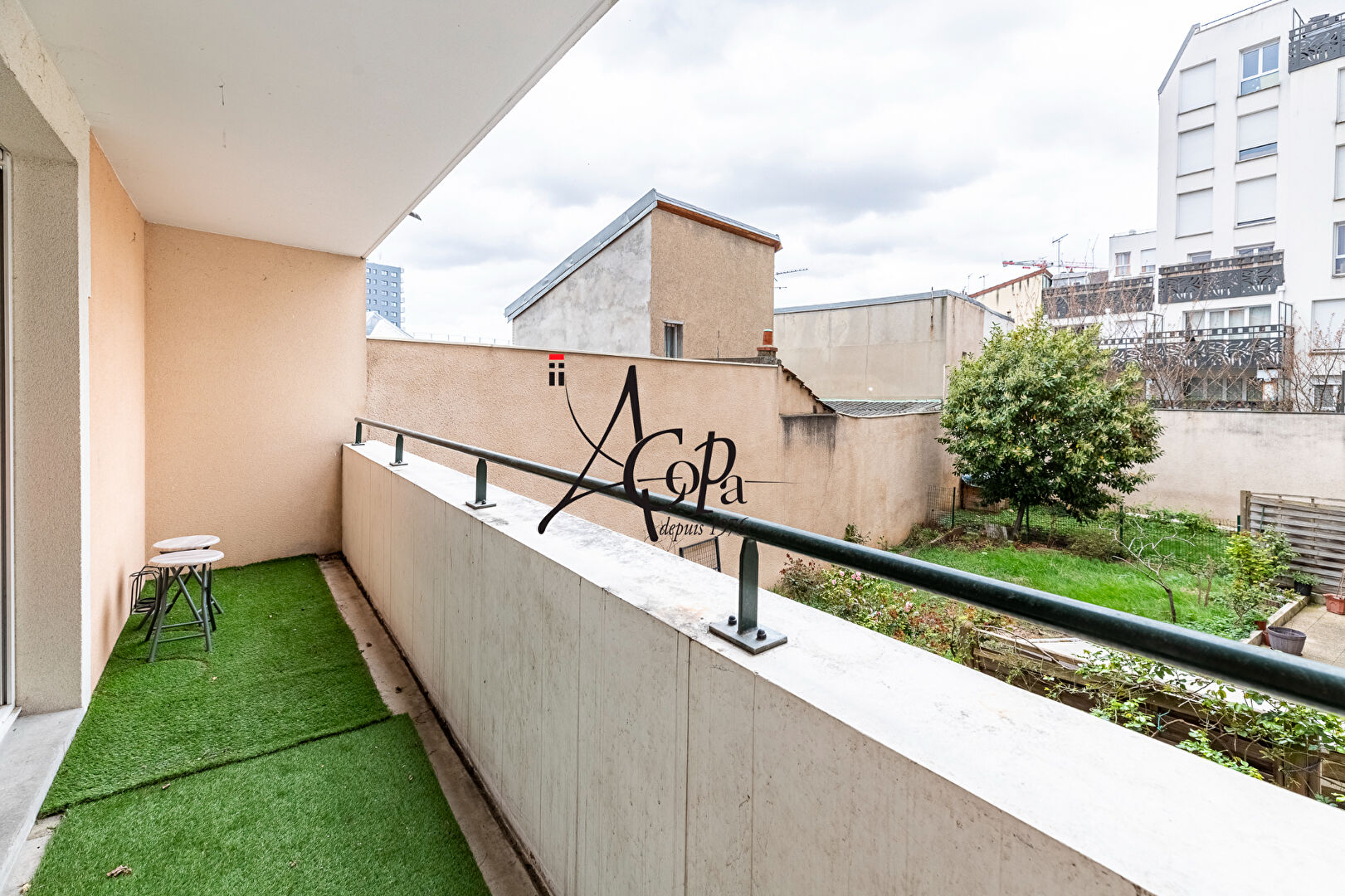 SAINT DENIS
 Appartement&nbsp;305 000&nbsp;&euro;