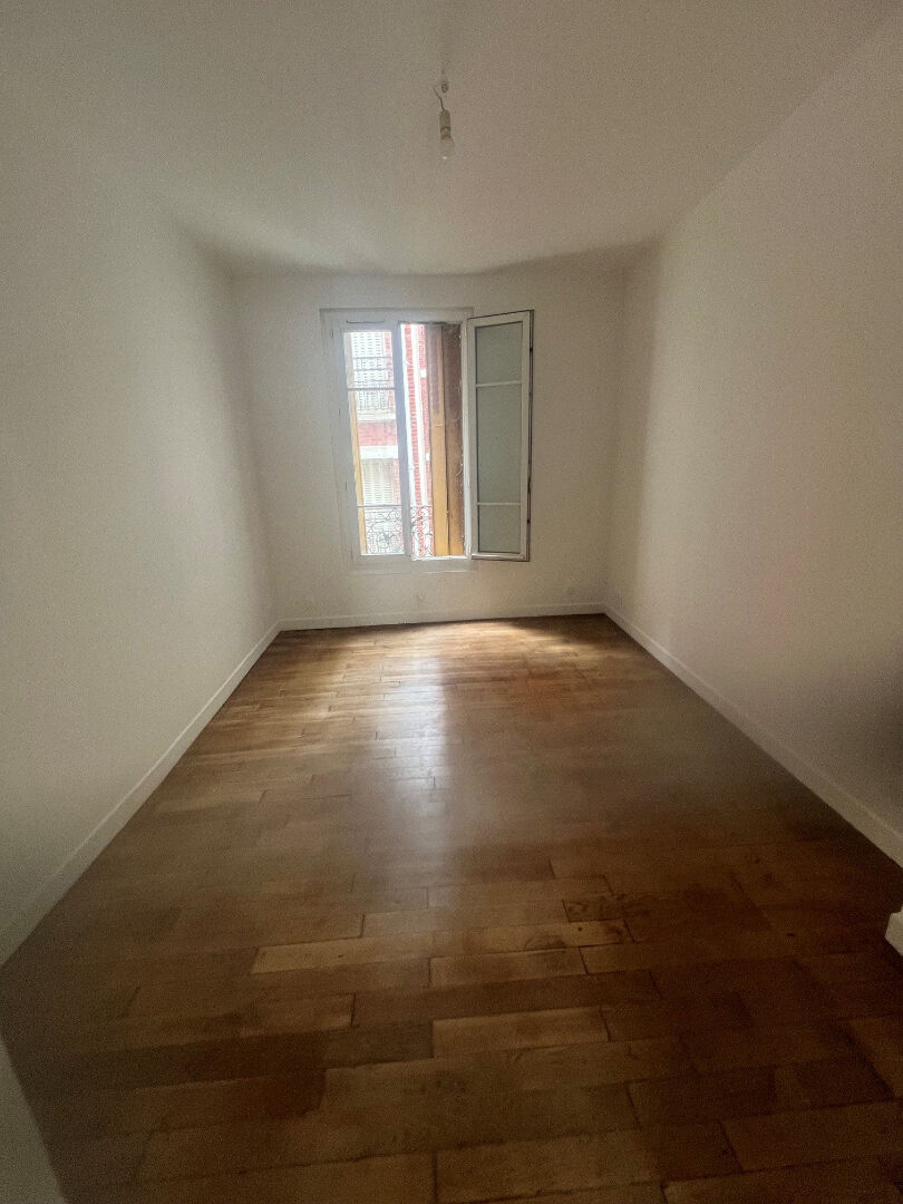 SAINT OUEN SUR SEINE
 Appartement&nbsp;135 000&nbsp;&euro;